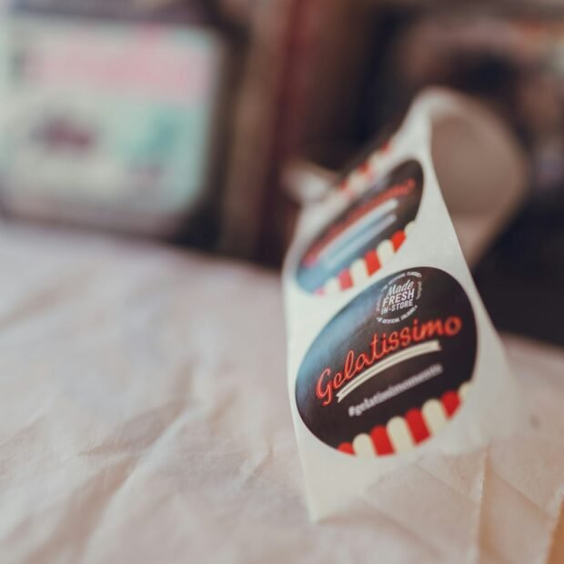 Autocolantes redondos e ovais personalizado — The Cat's