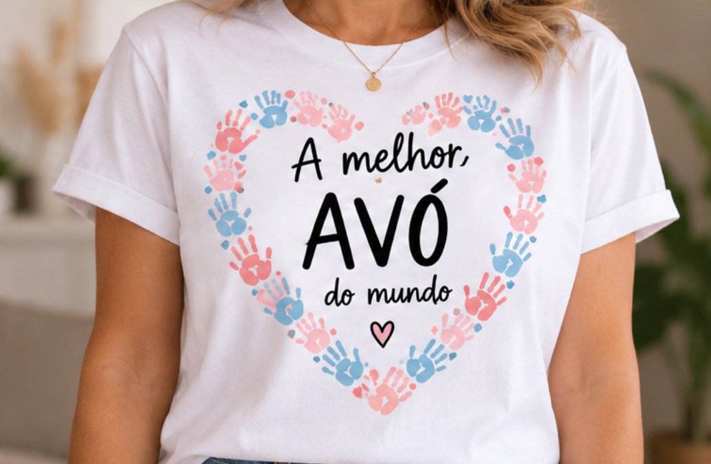 T-shirt A Melhor Avó do Mundo — Mãozinhas — exemplo da T-shirt branca personalizada The Cat’s